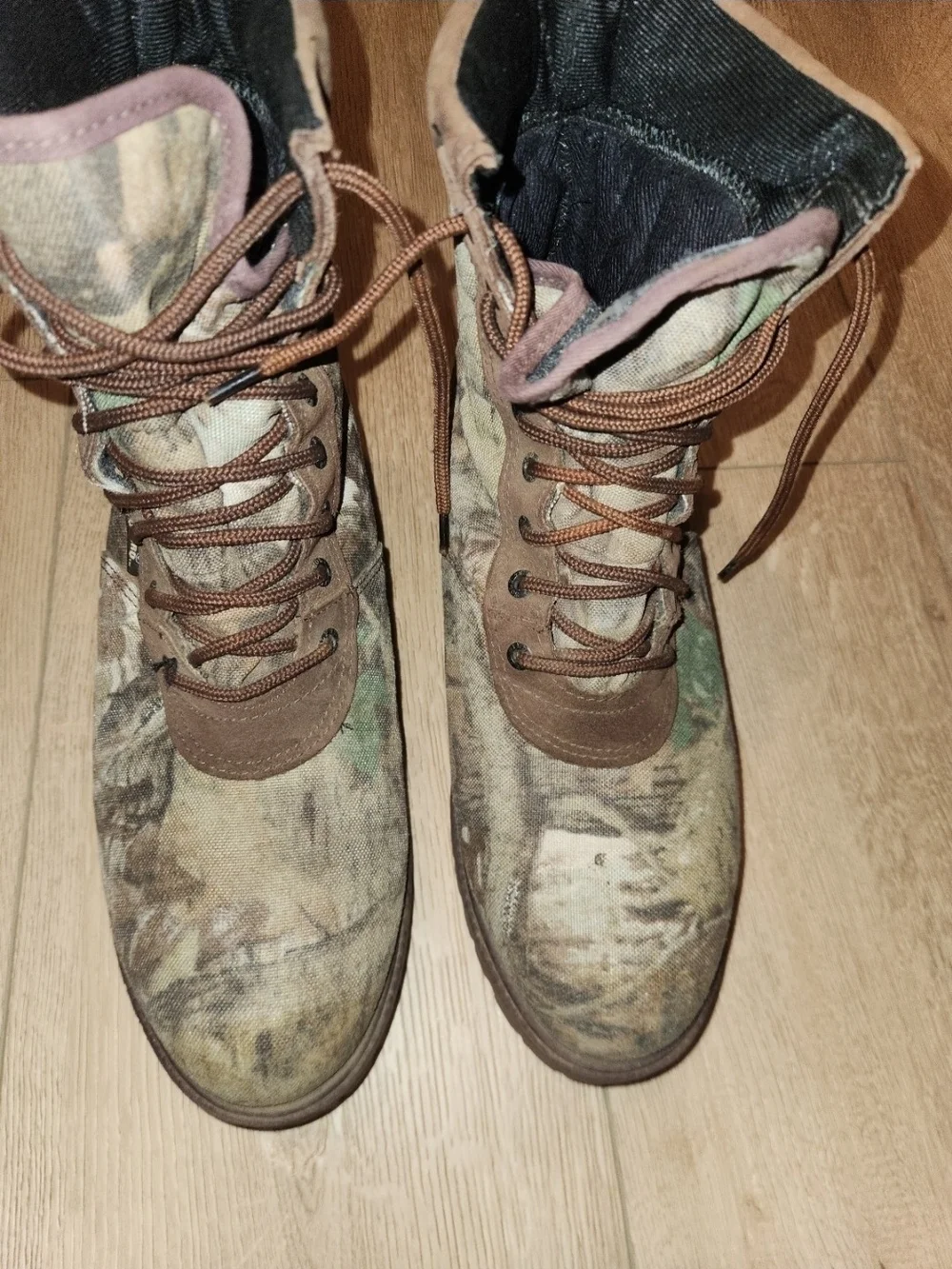 Vintage Y2K Thinsulate 500g of Insulated Goretex Camo Boots Men's Size 11 Good
